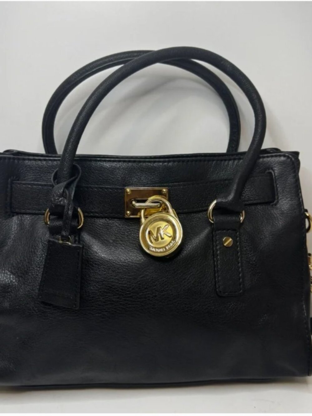Michael Kors Hamilton Medium Saffiano Leather Handbag w Gold Rock Black